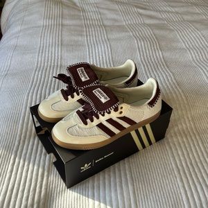 Wales bonner ponny hair samba size W7.5/M6 US